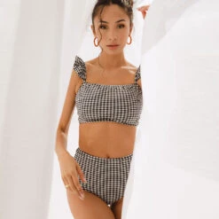 Hamptons Bella Crop, Black -Swim Shoreline 369A0123final