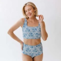 Mykonos White Olivia Swim Crop -Swim Shoreline 369A0627final 94908d8c 19ed 405b 8016 67cdf71e8e15