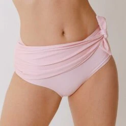 Simone Bottoms, Ballet Pink -Swim Shoreline 369A0630final