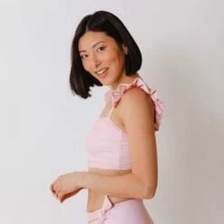 Ballet Pink Bella Crop Top -Swim Shoreline 369A0647final