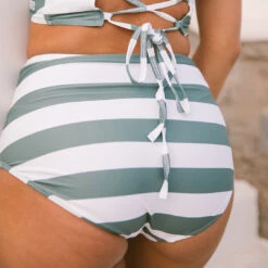 Horizon Sage High-Waisted Bottoms -Swim Shoreline 369A0896