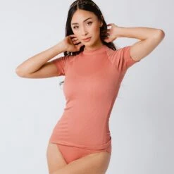 Rosewood Short Sleeve Rash Guard -Swim Shoreline 369A2567final