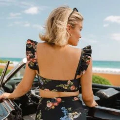 Rose Black Bella Crop Top -Swim Shoreline 369A6293final 54c4ae6e f2b8 4b84 b179 06bf19c49233