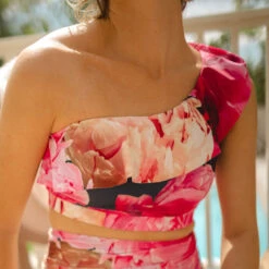 Icon Wave Crop, Peony -Swim Shoreline 369A9022final