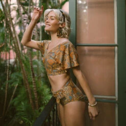 Golden Hour Cape Swim Crop -Swim Shoreline I2A4667final