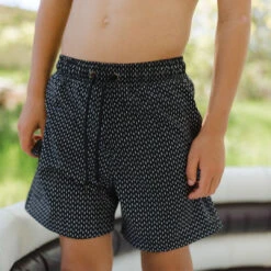 Dash Jr. Swim Trunks 10 Dash Jr. Swim Trunks -Swim Shoreline JR. SWIM TRUNKS MIDNIGHT DASH 1