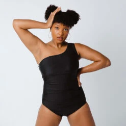 Icon Ruched One-Piece, Black -Swim Shoreline icon ruched 4